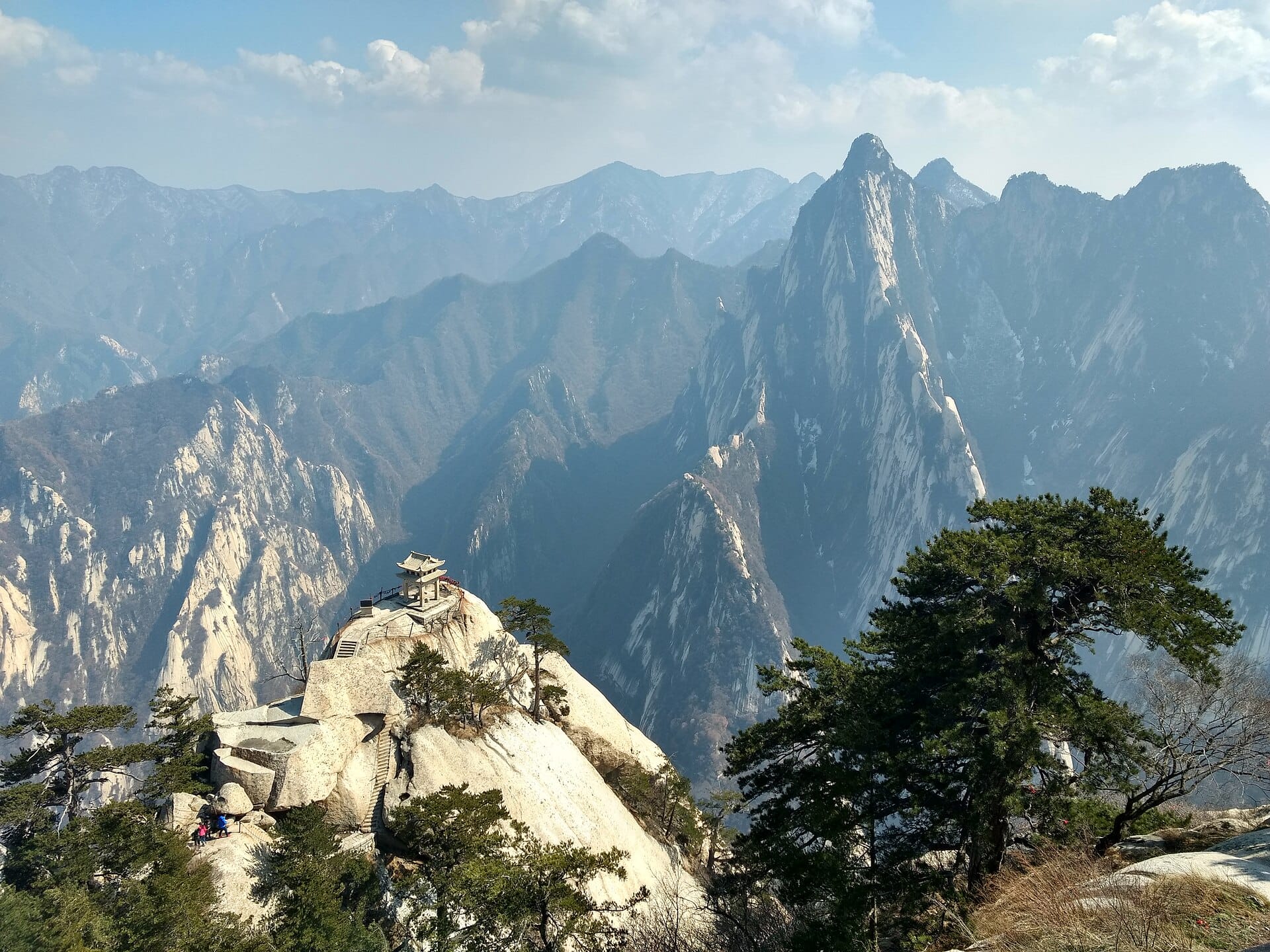 Xi'an Imperial Heritage & Mount Huashan Retreat