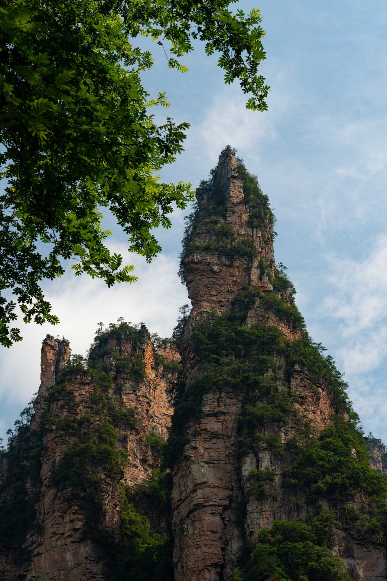Zhangjiajie dramatic sandstone peaks China destination travel